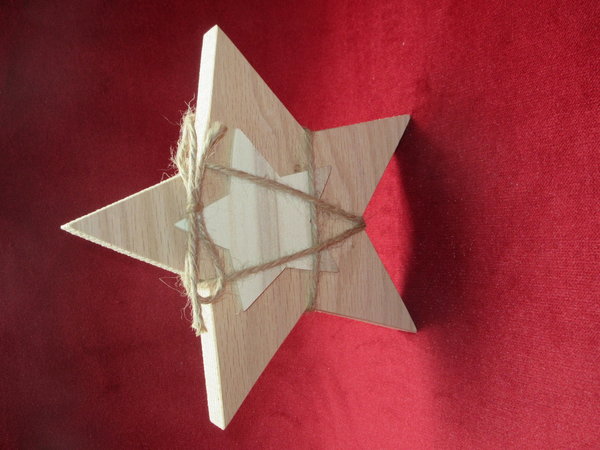 Stern aus Eichenholz 19cm x 18,5cm m. Sperrholzstern